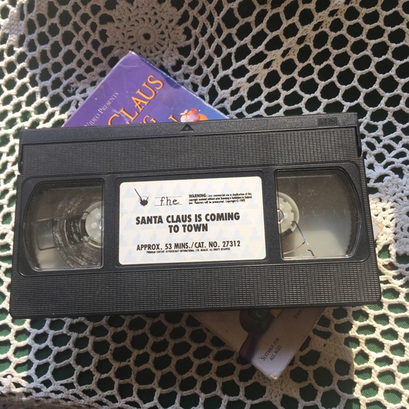 Santa Claus is Coming to Town VHS - Picture 4 of 4